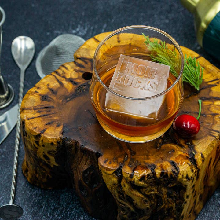 Siligrams - Wholesale Ice tray/mould - Mom Rocks Ice Cube Tray by Siligrams1