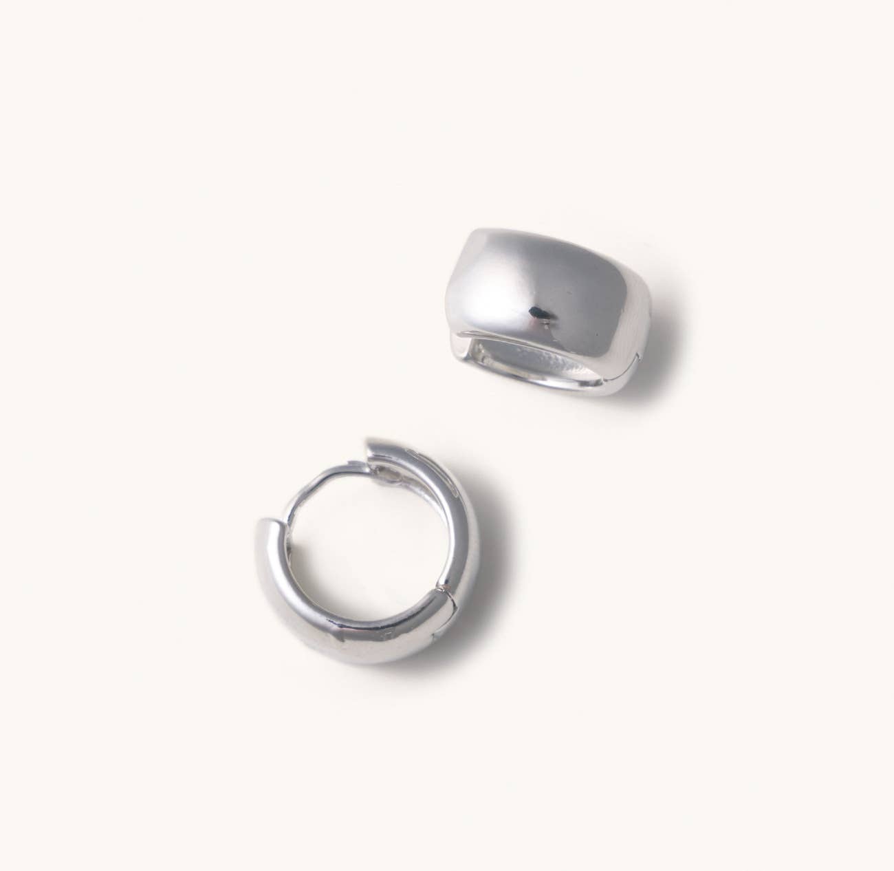 Nikki Smith Designs - Wholesale Hoop Earrings - Silver Mimi Chunky Hoops