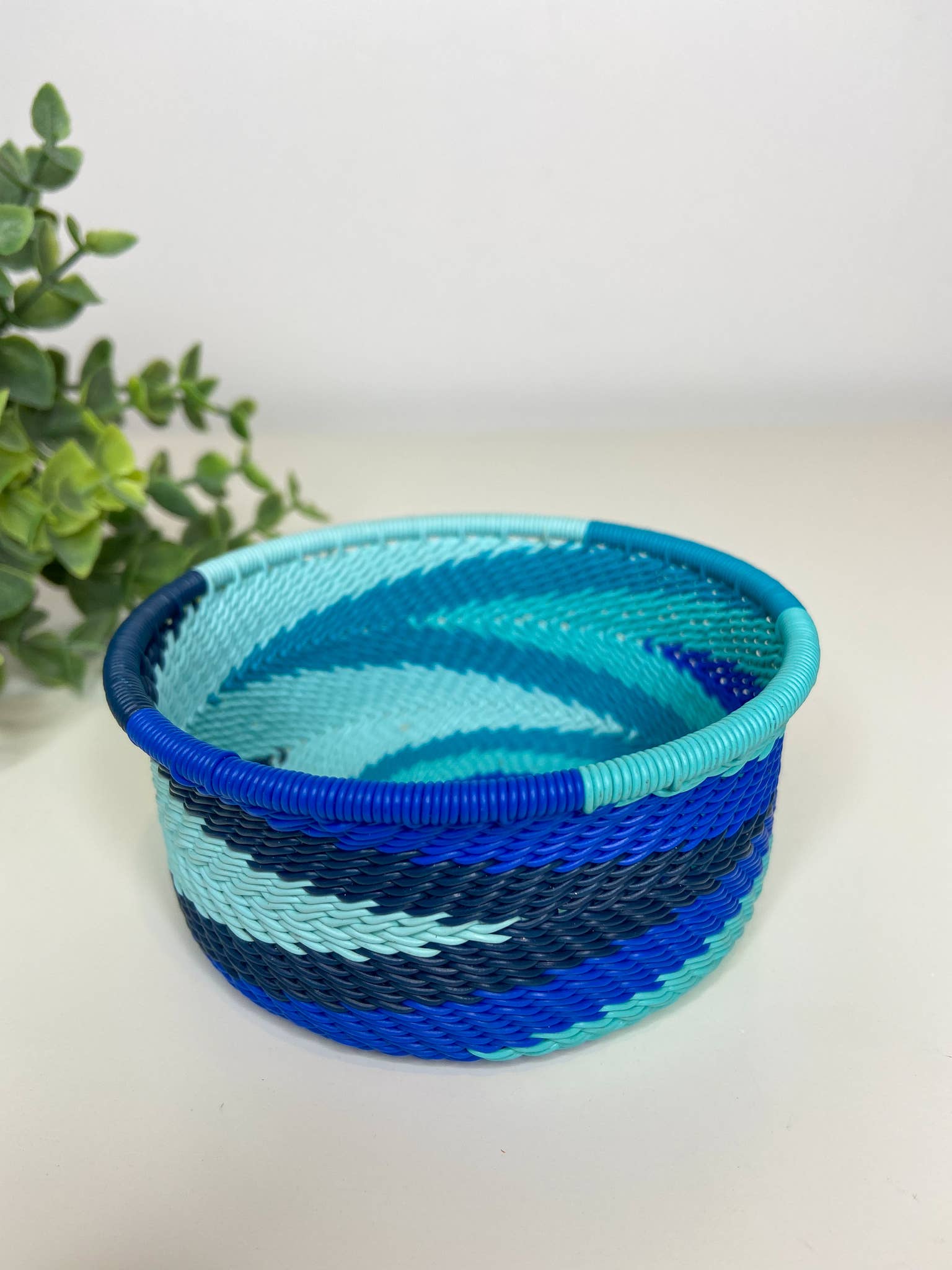 Eve & Nico Gifts & Home Decor – Großhandel Dekorative Platte/Teller/Schüssel – Thunfischdose - Afrikanischer Ozean1