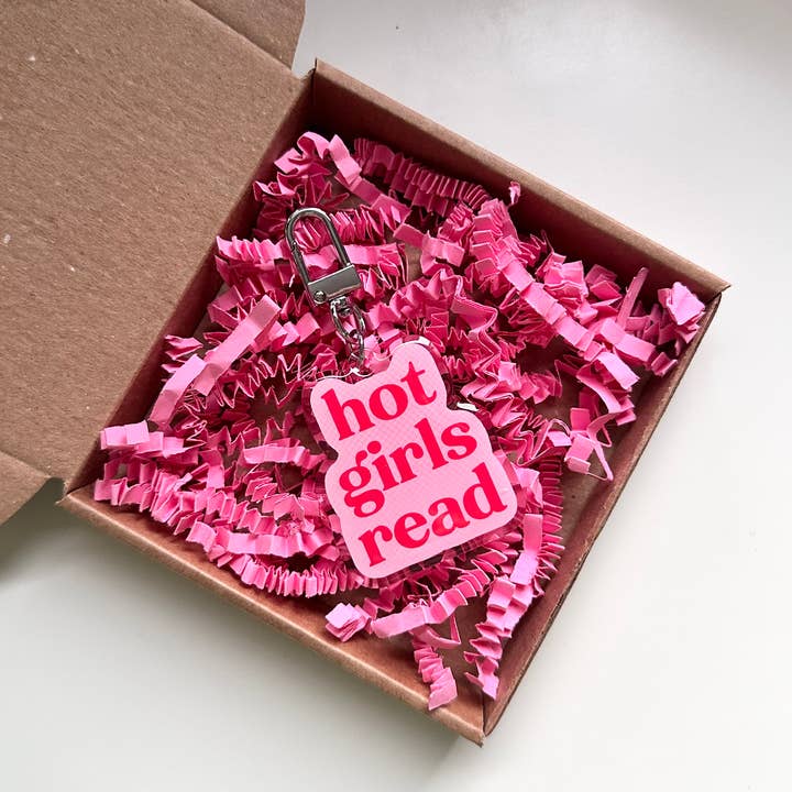 Filles Sexy Lisent Porte-clés Rat de Bibliothèque Amoureux des Livres Cadeau Rose Rouge pour la vente par Dolly’s Doodles