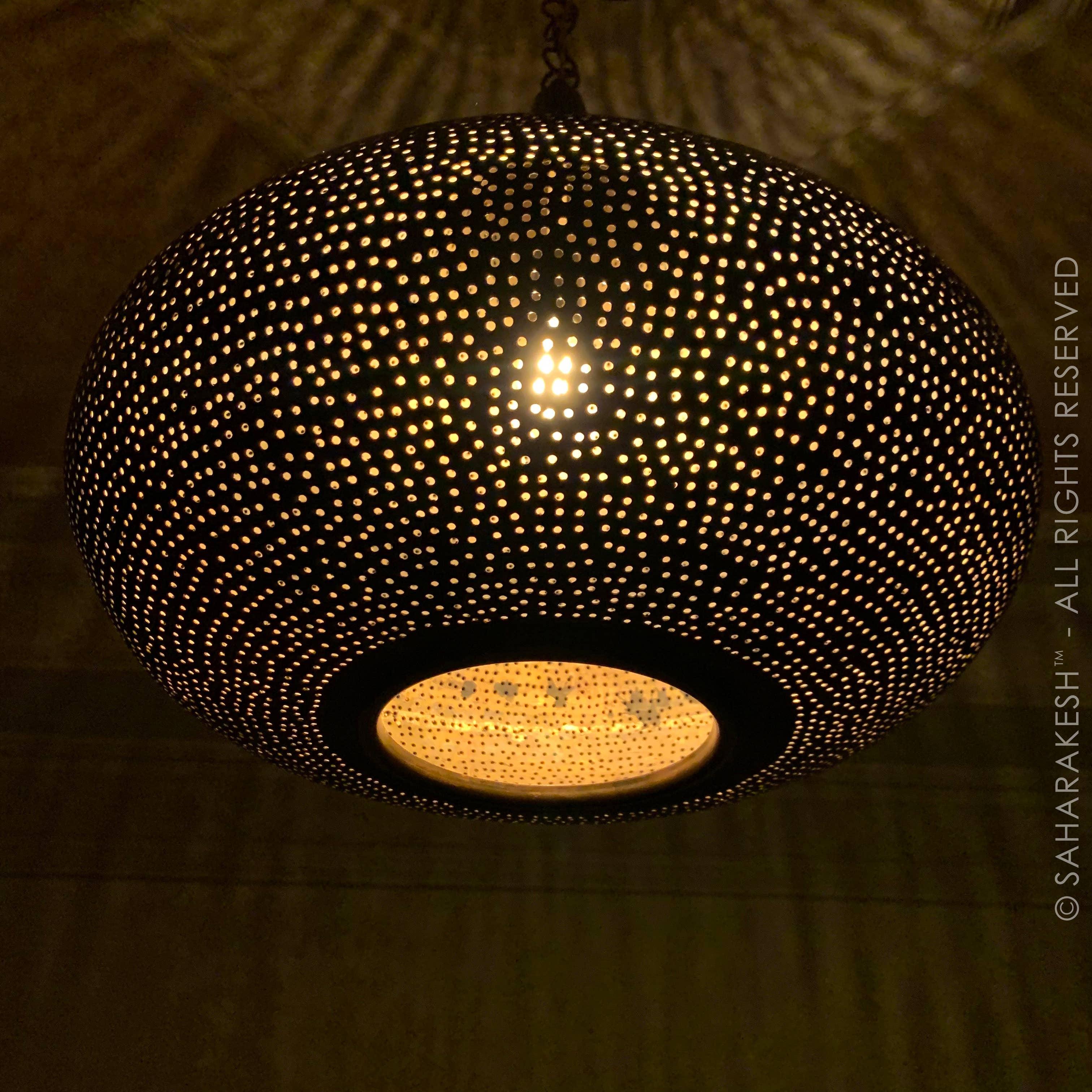 SaharaKesh – Engroshandel Lysekrone/pendellampe – Marokkansk pendellampe i håndlavet messing med bronzefinish7