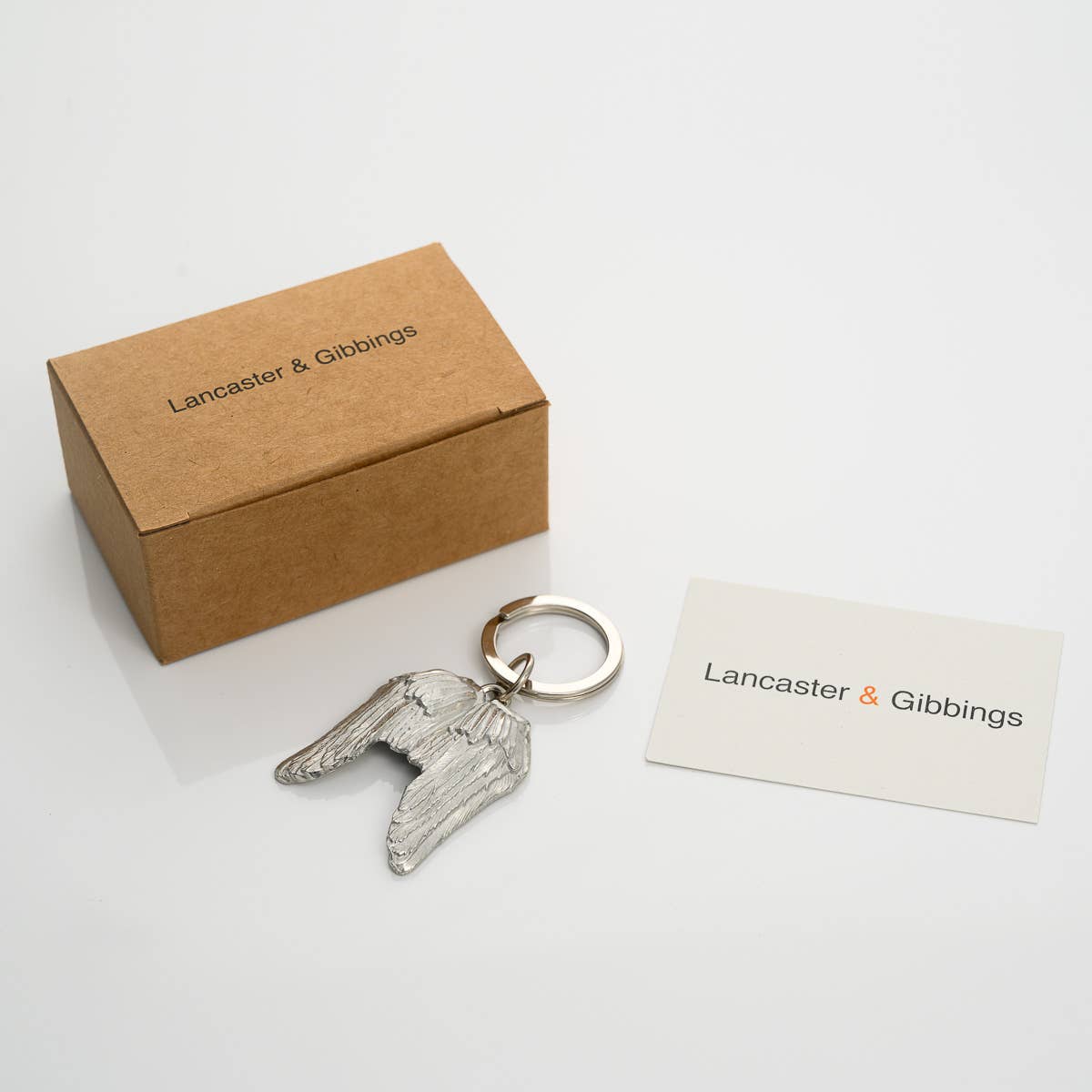Lancaster and Gibbings – wholesale Keychain – Unisex – Angel Wings Key Ring3