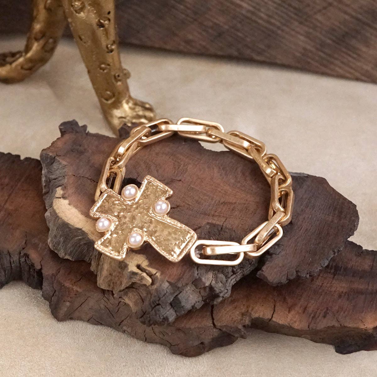 PennyLine inc - Wholesale Charm/Dangle Bracelet - Sacred Shape – Sideways Hammered Cross Stretch Chain Bracelet3