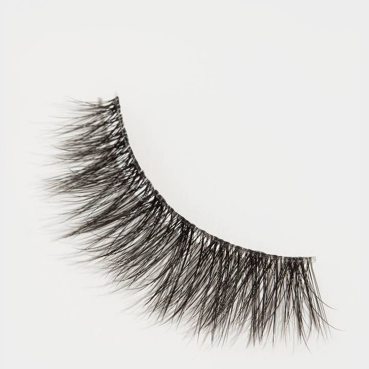 Ela Cosmetics - Wholesale False/fake eyelashes - Luxury False Lashes3