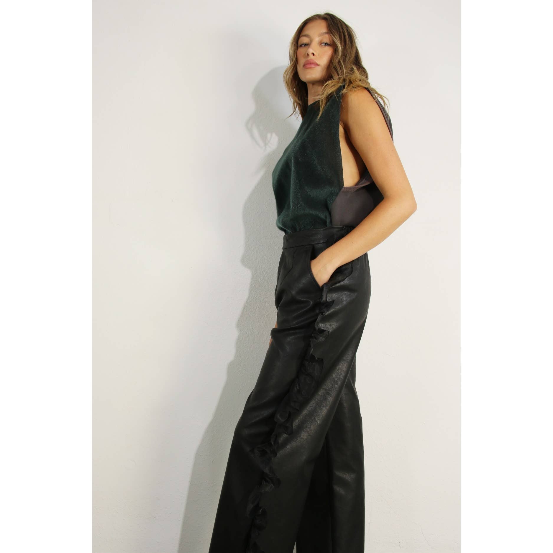 Mulla – wholesale Outerwear Vest - Women’s – FAUX FUR MIXED VEST15