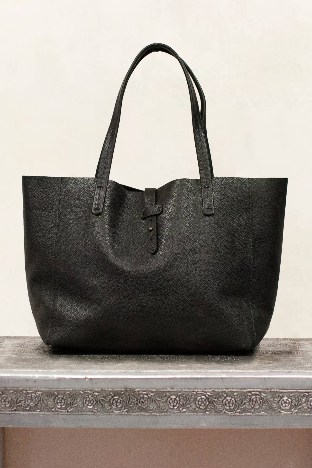 Caite & Kyla - Wholesale Tote Bag - Women's - MIKA BAG0