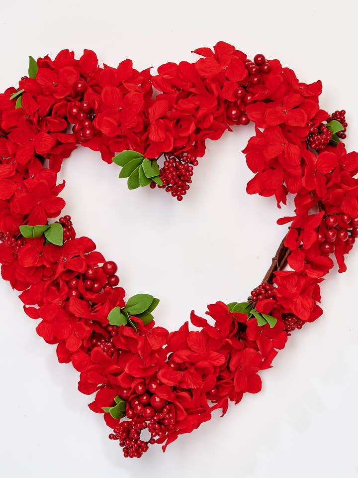 18" Berries Floral Heart Wreath for wholesale by WORTH IMPORTS
