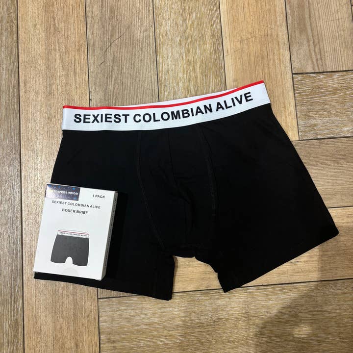 SEXIEST COLOMBIAN ALIVE for wholesale by rich girl on vacation