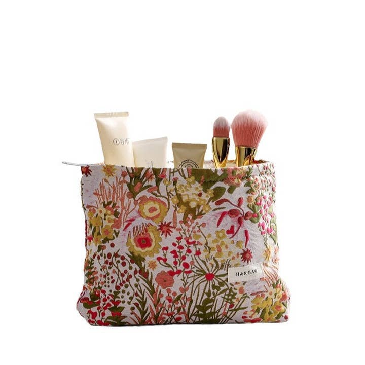 Dipped Shop - Wholesale Makeup/Cosmetic Bag - Vintage Floral Jacquard Portable Makeup Bag DP25C5771
