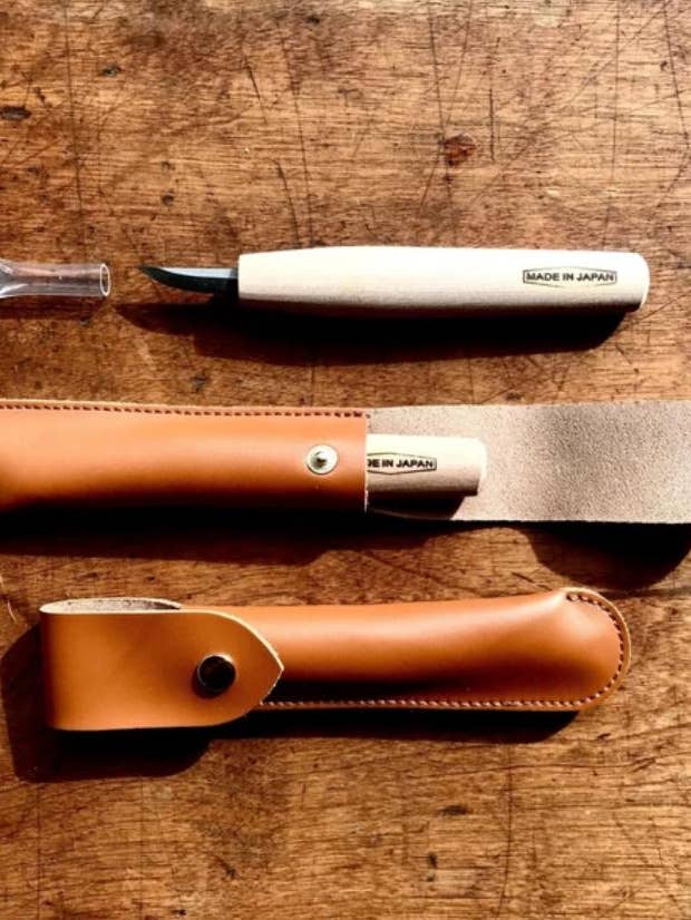Japans houtsnijmes: Sakura handvat, leren hoes voor wholesale door 「FUNJI」In Japan