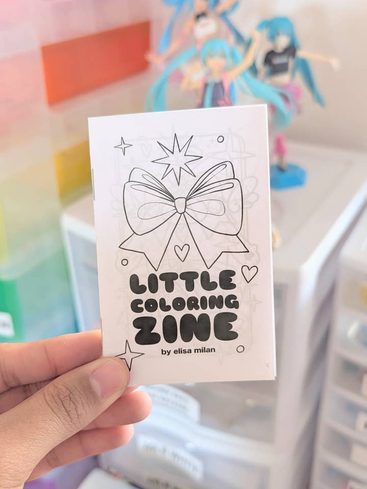 little coloring zine mini zine for wholesale by Helloelisamilan
