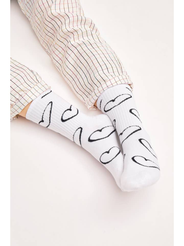 Natural Vibes - Wholesale Socks - Unisex - Doodle Heart Socks - White Organic Crew Socks with Hearts1