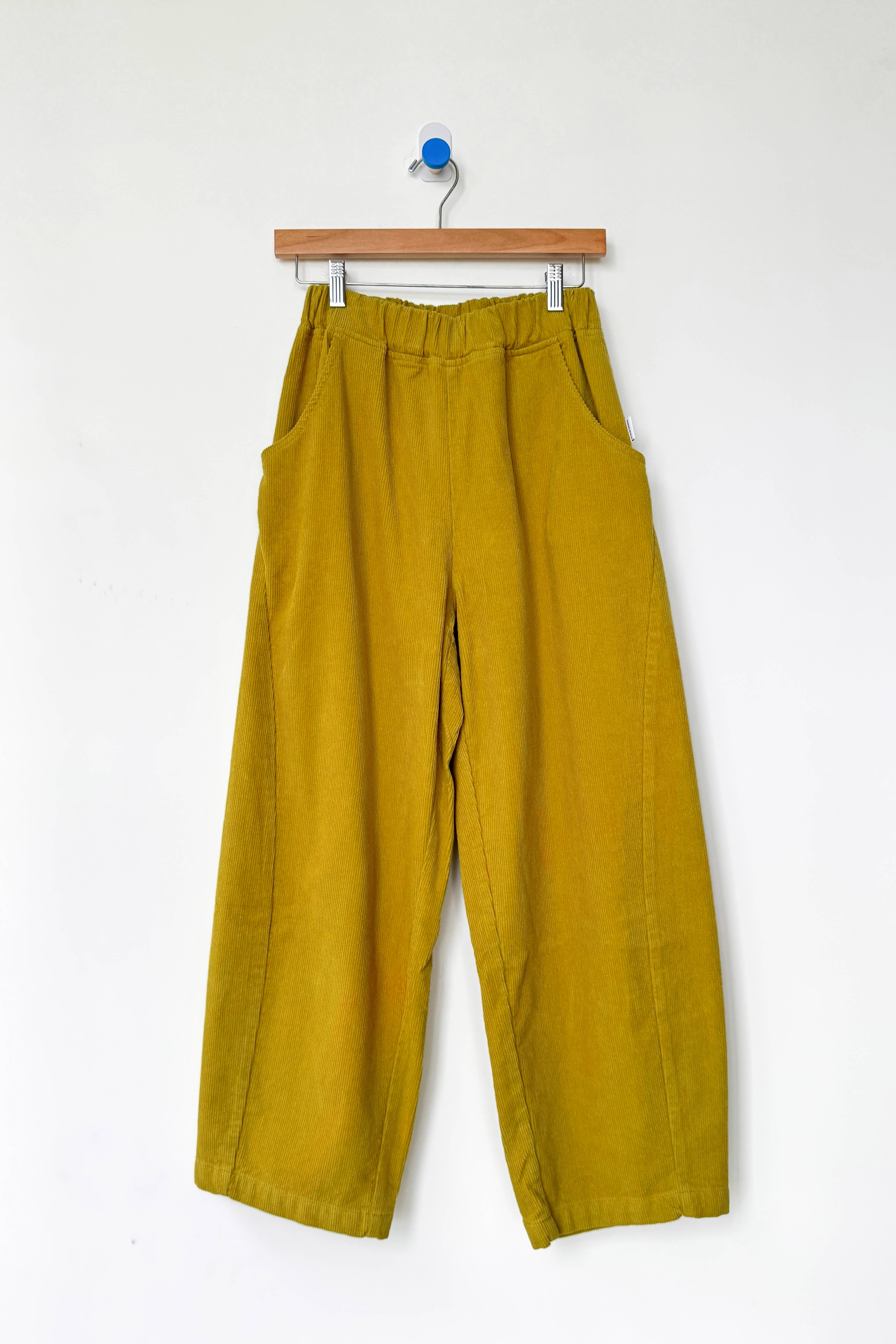 Le Bon Shoppe - Wholesale Pants – Women's - Corduroy Arc Pants (2S-2M-2L)6