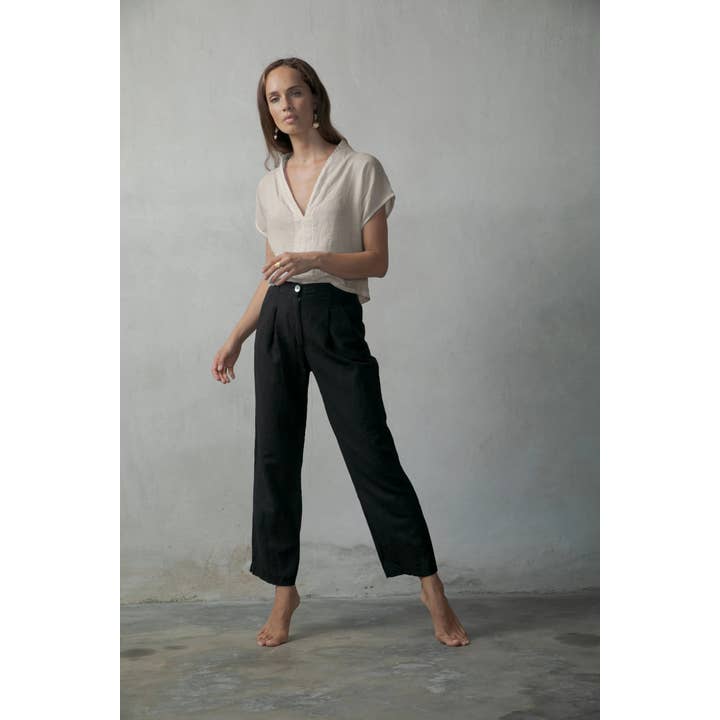 Top a collo alto color farina d'avena per la vendita all'ingrosso da parte di LUXMII