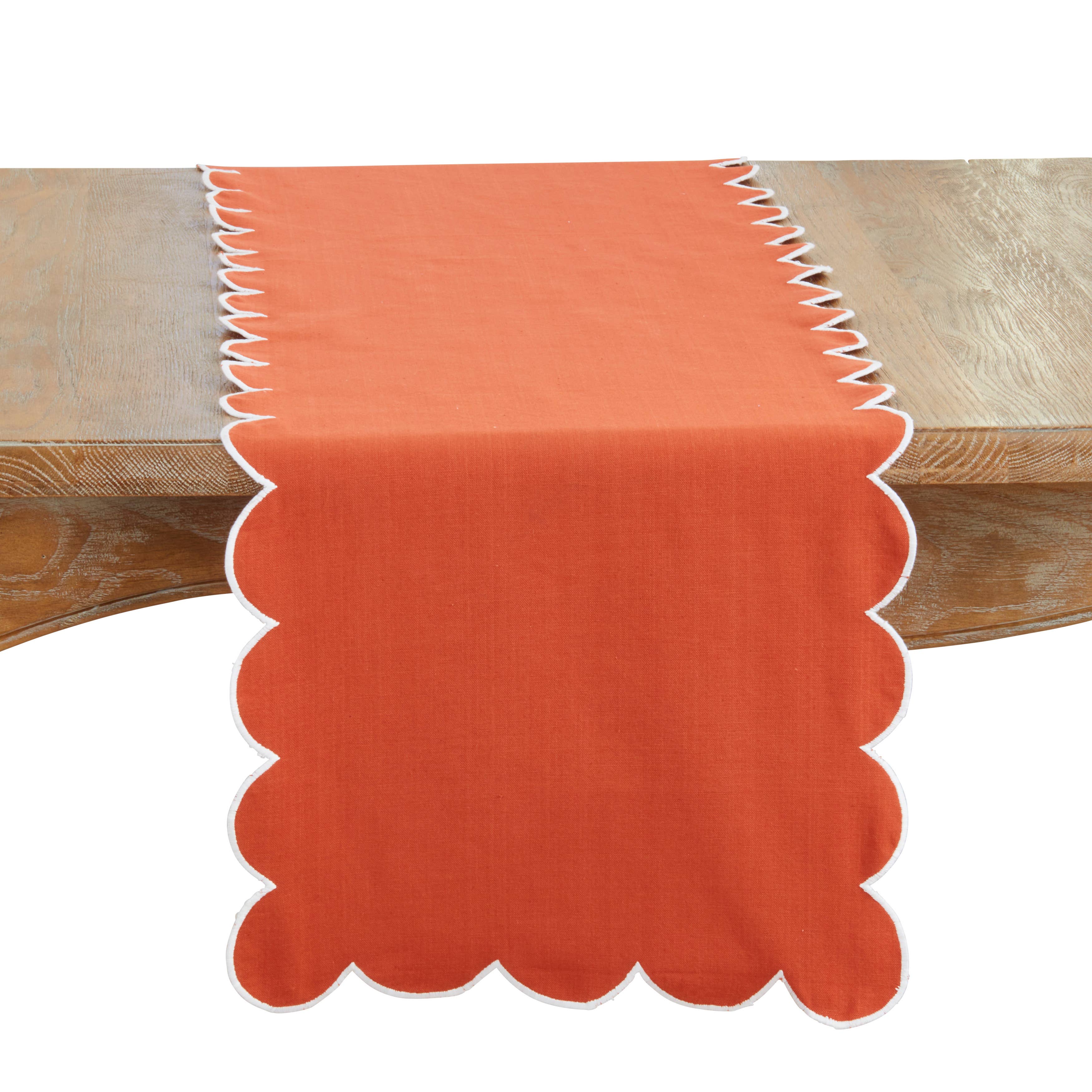 Saro Lifestyle - Wholesale Table Runner - Cotton Scalloped Table Runner9