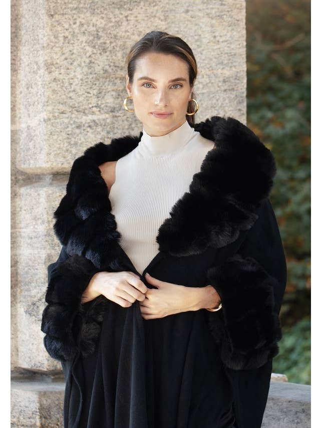 SAACHI - Wholesale Kimono - Women's - Faux Fur Holiday Party Kimono