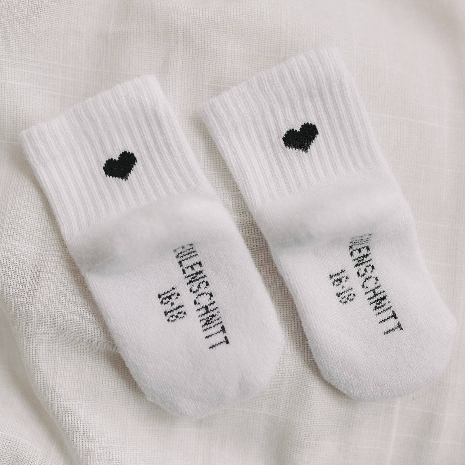 Eulenschnitt - Wholesale Socks - Baby - Baby socks heart black (PU = 5 pcs.)5