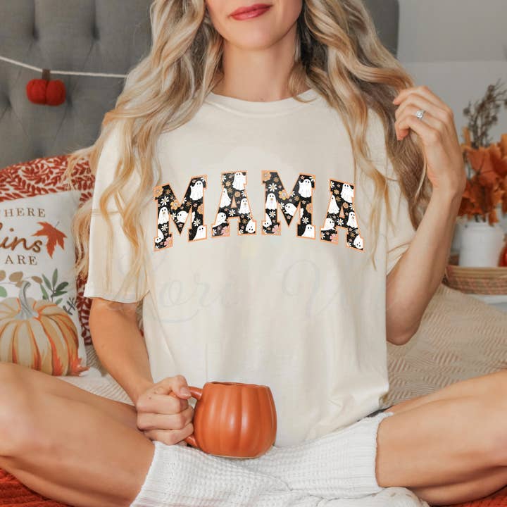 Mama Ghosts Comfort Colors T-Shirt für den Großhandel von Lori and Val