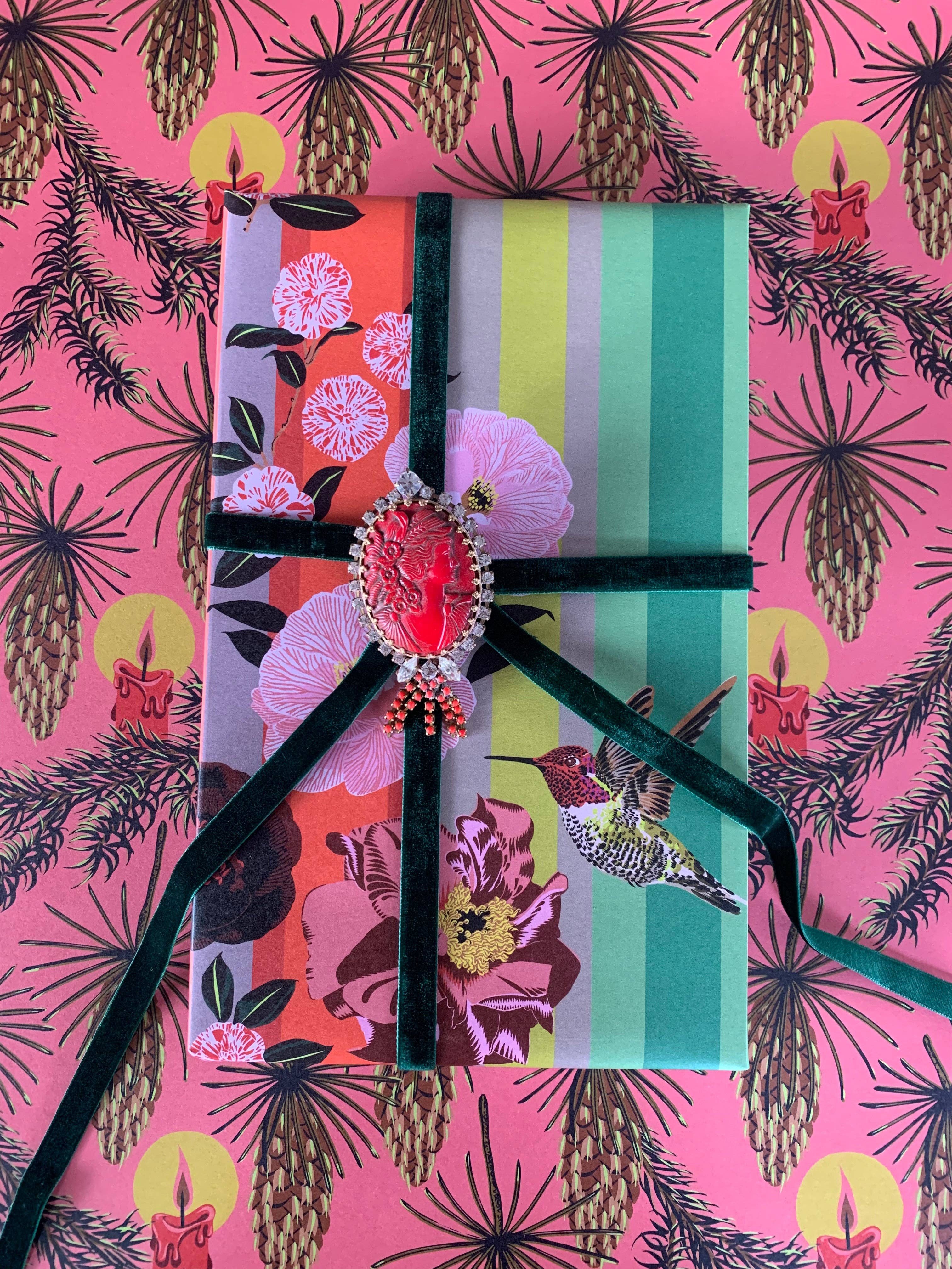 Kate Blairstone – wholesale Omslagspapper – Ljus & Kotte Presentpapper1