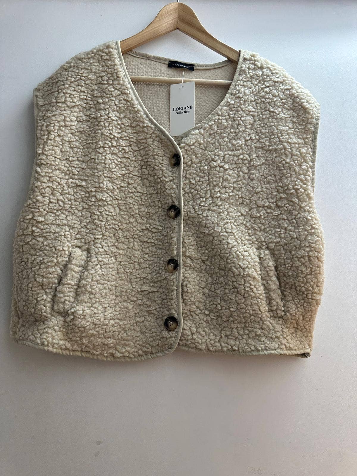 LORIANE - Wholesale Outerwear Vest - Women's - 24510 vest vest with one size fits all 
6