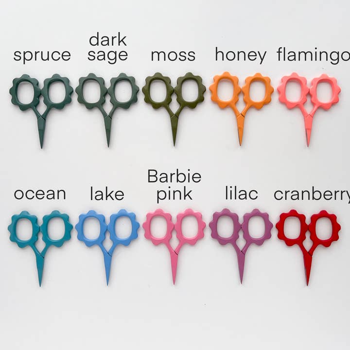 Matryoshka Doll Shop - Wholesale Scissors - Small Flower scissors, tiny embroidery scissors