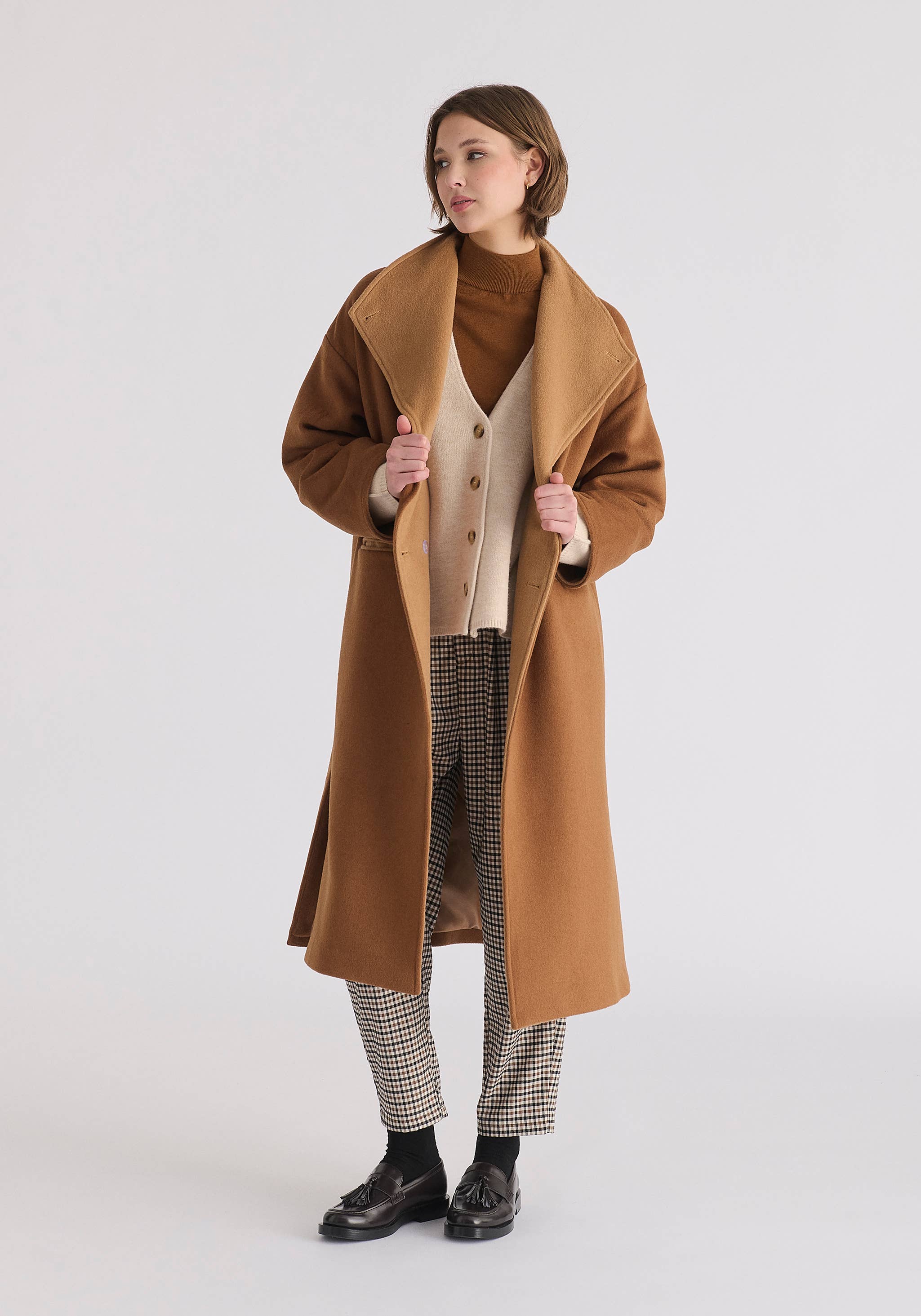 Paisie - Wholesale Coat - Women's - Two-Tone Double Breasted Wool Blend Coat6