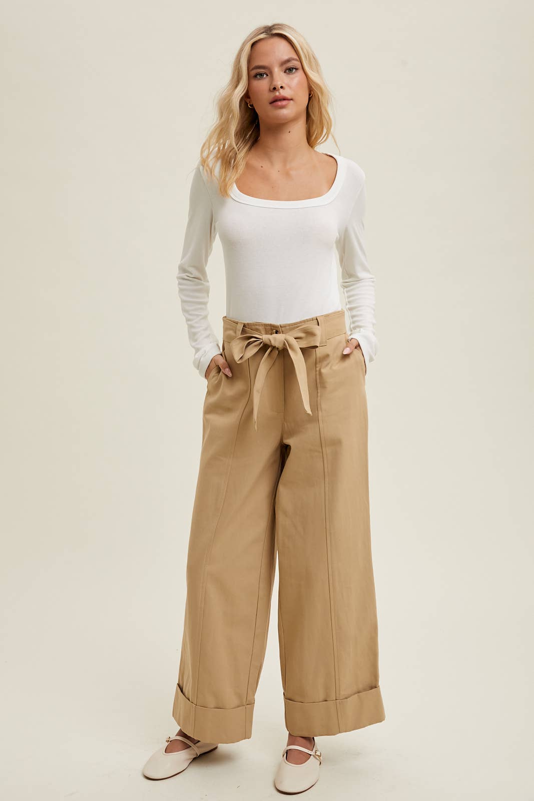 KHAKI CUFFED WIDE LEG BELTED PANTS / WL24-9549 for wholesale on Faire3