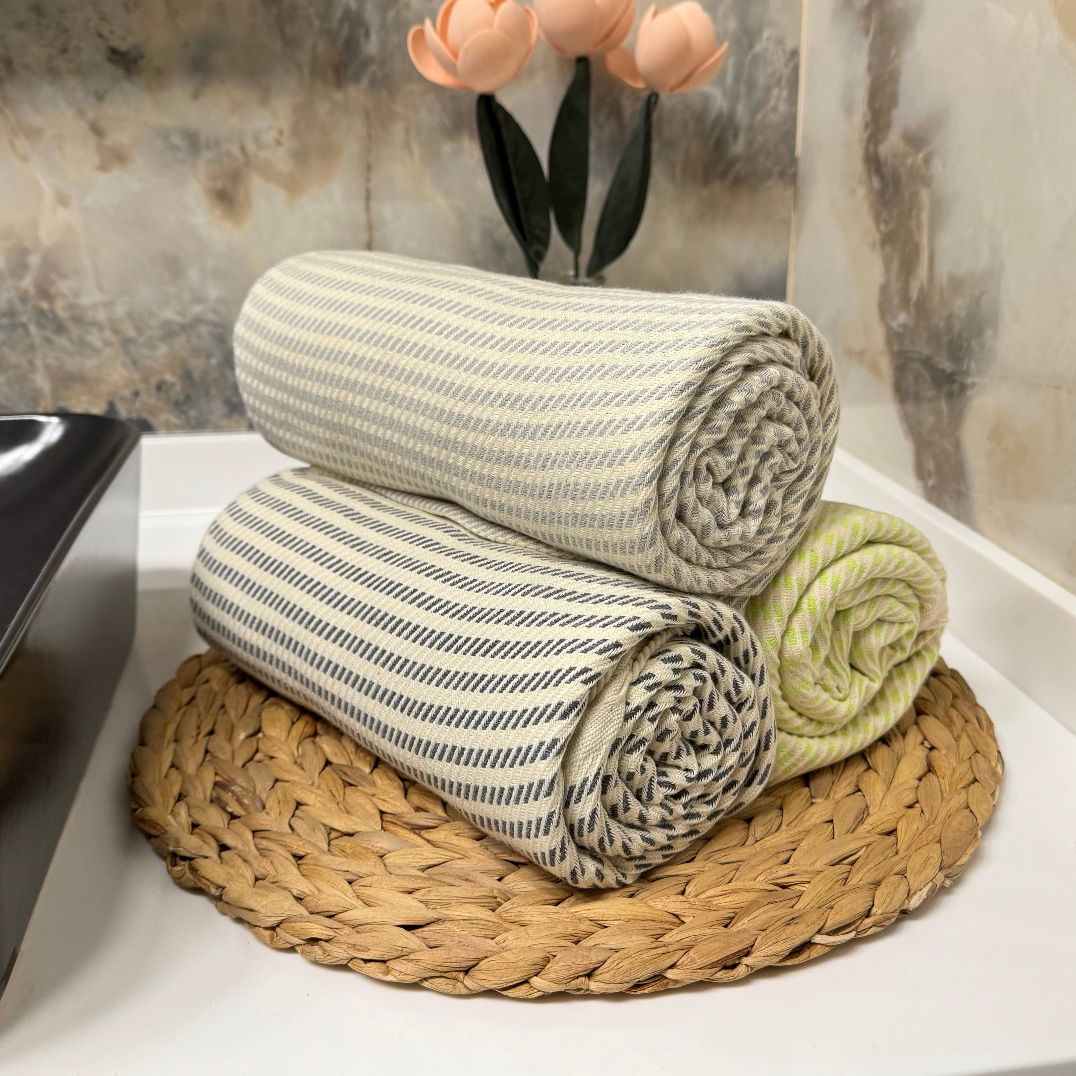 The Loom Wholesale - Wholesale Beach Towel - Custom Embroidered Turkish Beach Towels – Handwoven Luxury3