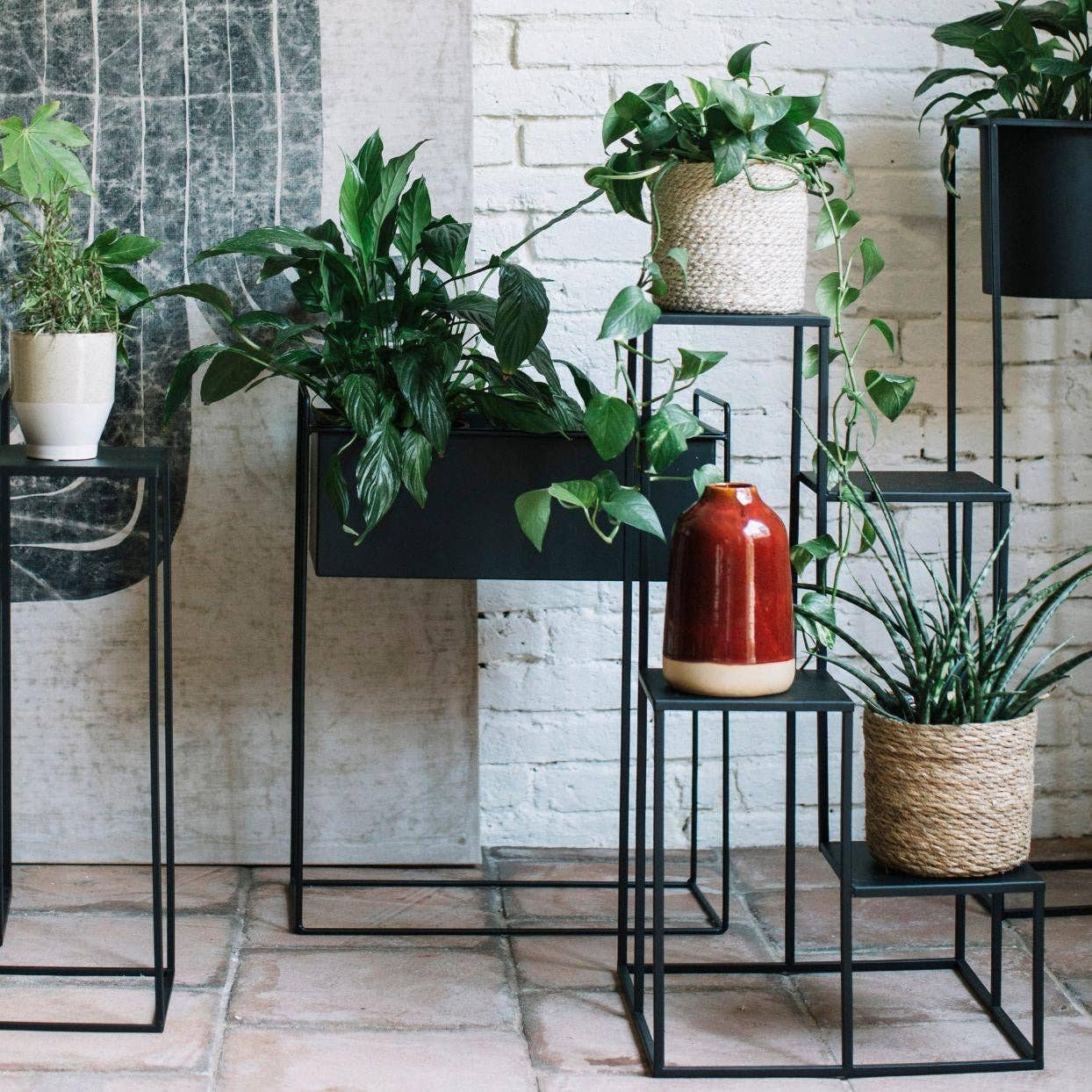 Andrea House - Wholesale Plant Pot Stand - Black metal plant stand0