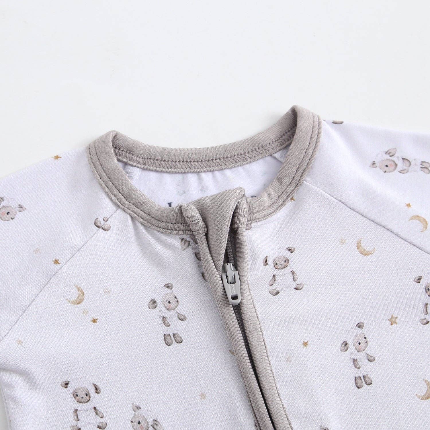 Luxie Charm - Wholesale Jumpsuit - Baby - Little Lamb Zippered Baby Romper2