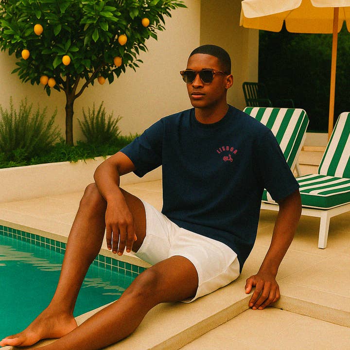 MARINEBLAUES T-SHIRT LISSABON für den Großhandel von Lost in cities