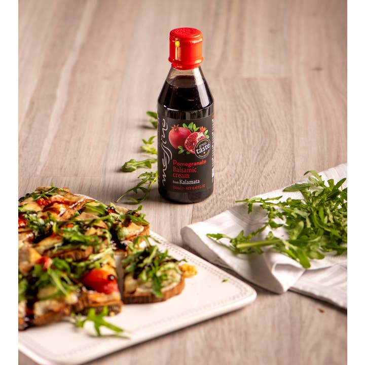 Oilladi - Wholesale Vinegar - Messino Pomegranate Balsamic Cream (Glaze)1
