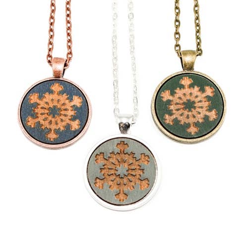 Kleine cameo hanger - Sneeuwvlok Retro voor wholesale door Once Again Sam