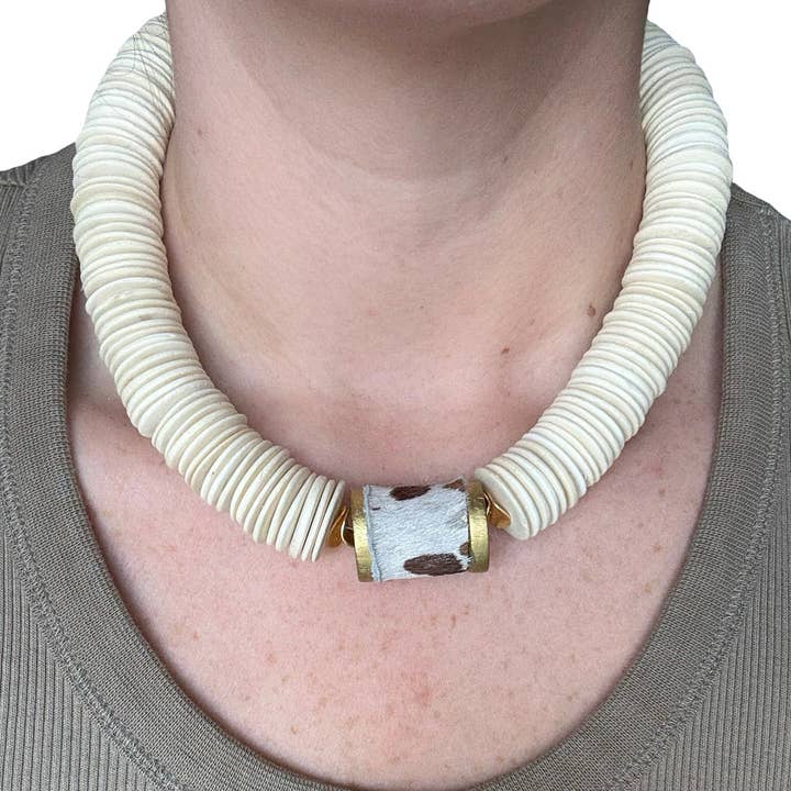 NOUVEAUPORT PETIT SAVVY pour la vente par Cannon Collar