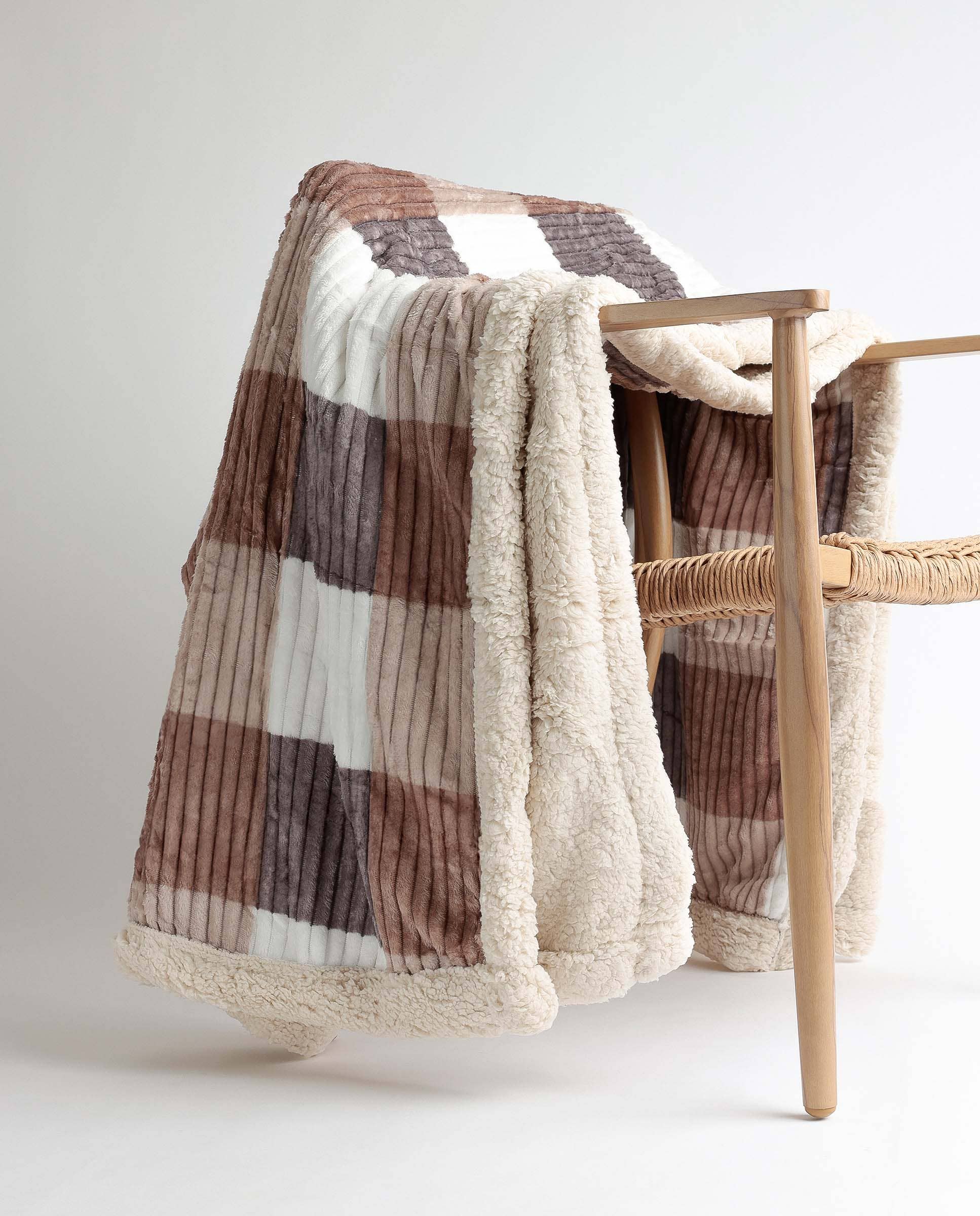 BROWN BLANKET for wholesale on Faire1