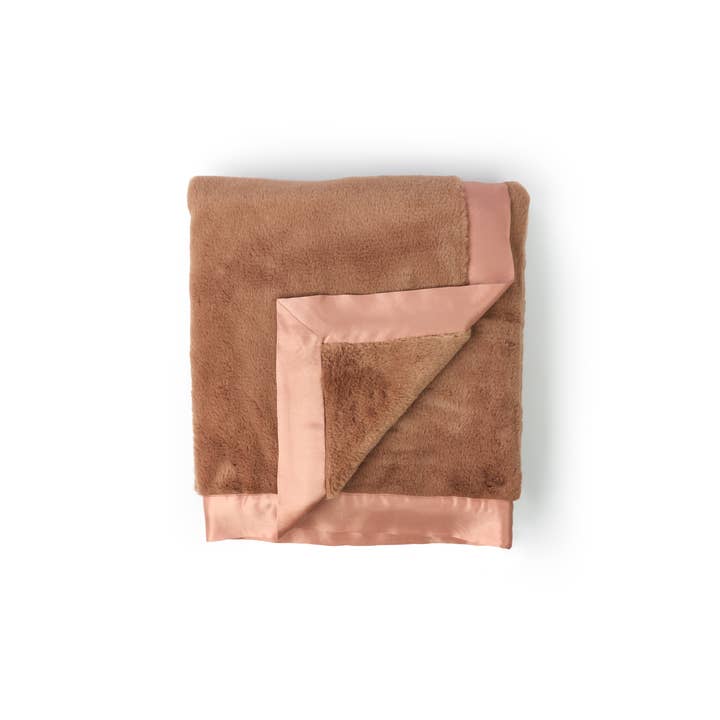 Little Giraffe - Wholesale Throw Blanket - Luxe™ Vineyard Throw14