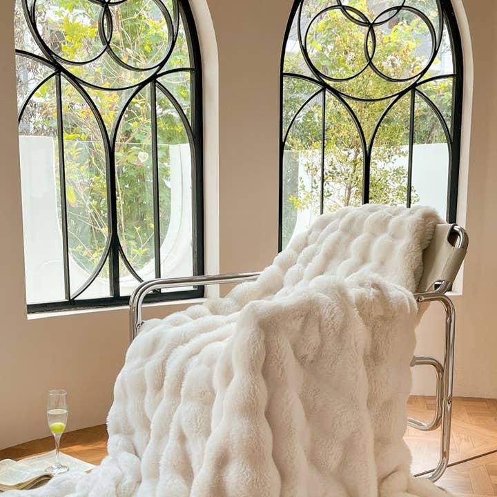 PEACH ACCESSORIES - Wholesale Throw blanket - BLK011 Plush Luxurious Faux Fur Throw Blankets (130*160cm) 11