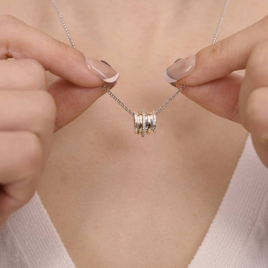 Ideaure Jewelry - Wholesale Pendant/Charm Necklace - Aria Spinner Necklace1