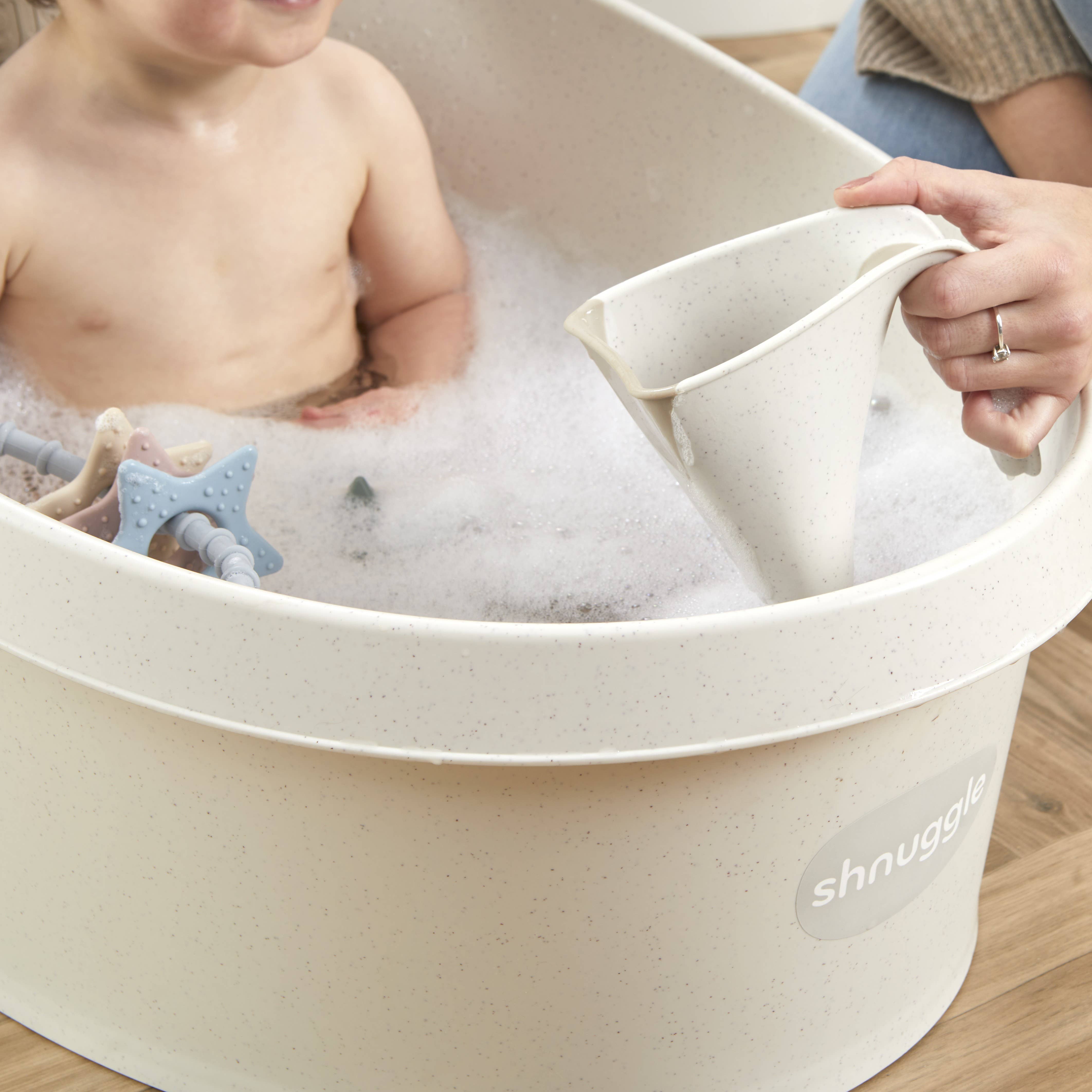 Shnuggle – wholesale Baby bath set – Kids & Baby – Eco Collection - Shnuggle Washy Rinsing Jug14