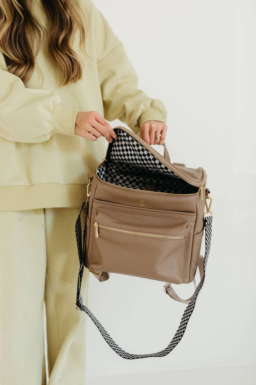 Forever French Baby - Wholesale Backpack - Unisex - ff Diaper Bag | Taupe10