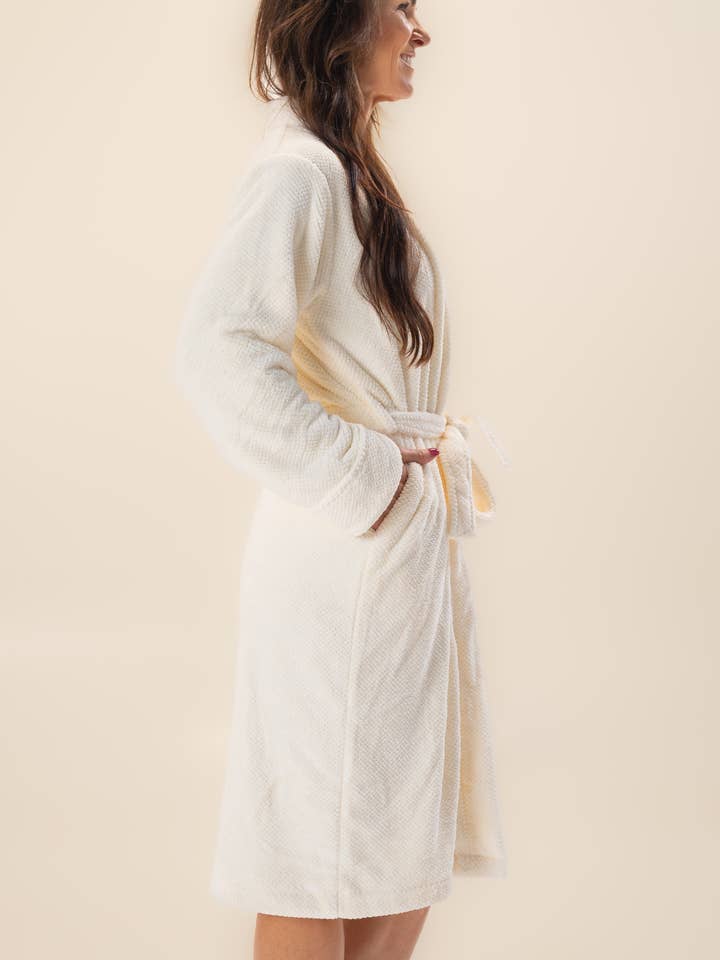 VOLO Beauty - Wholesale Robe - Women's - VOLO Robe5