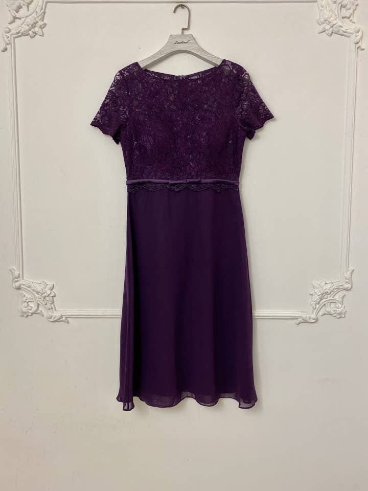 Lautinel - Wholesale Dress - Women's - Plus size lace cocktail dress with boat neckline R8198G3