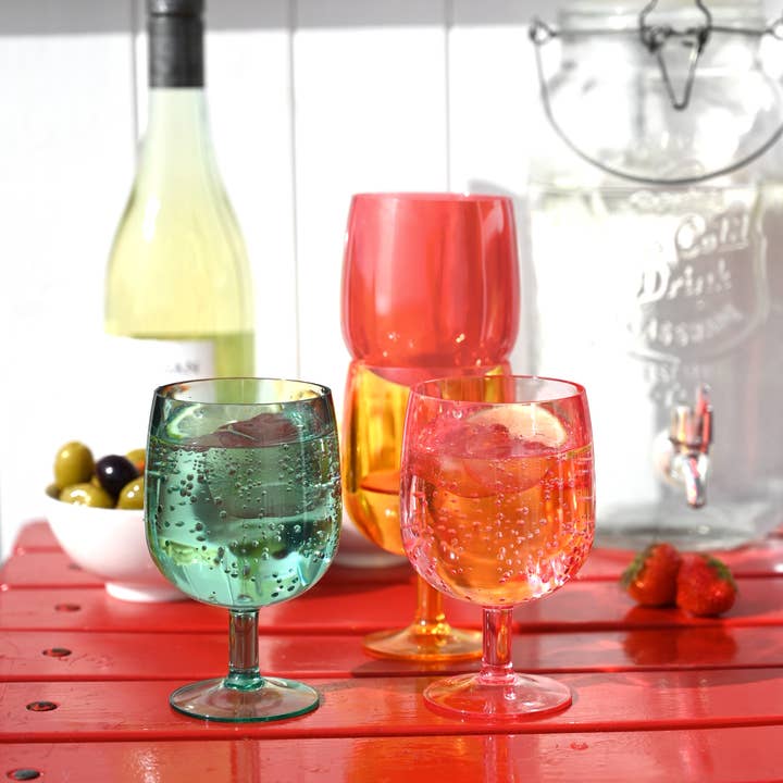 Erdbeeren & Sahne stapelbare Weingläser, Set mit 4 Stück für den Großhandel von Navigate Ltd