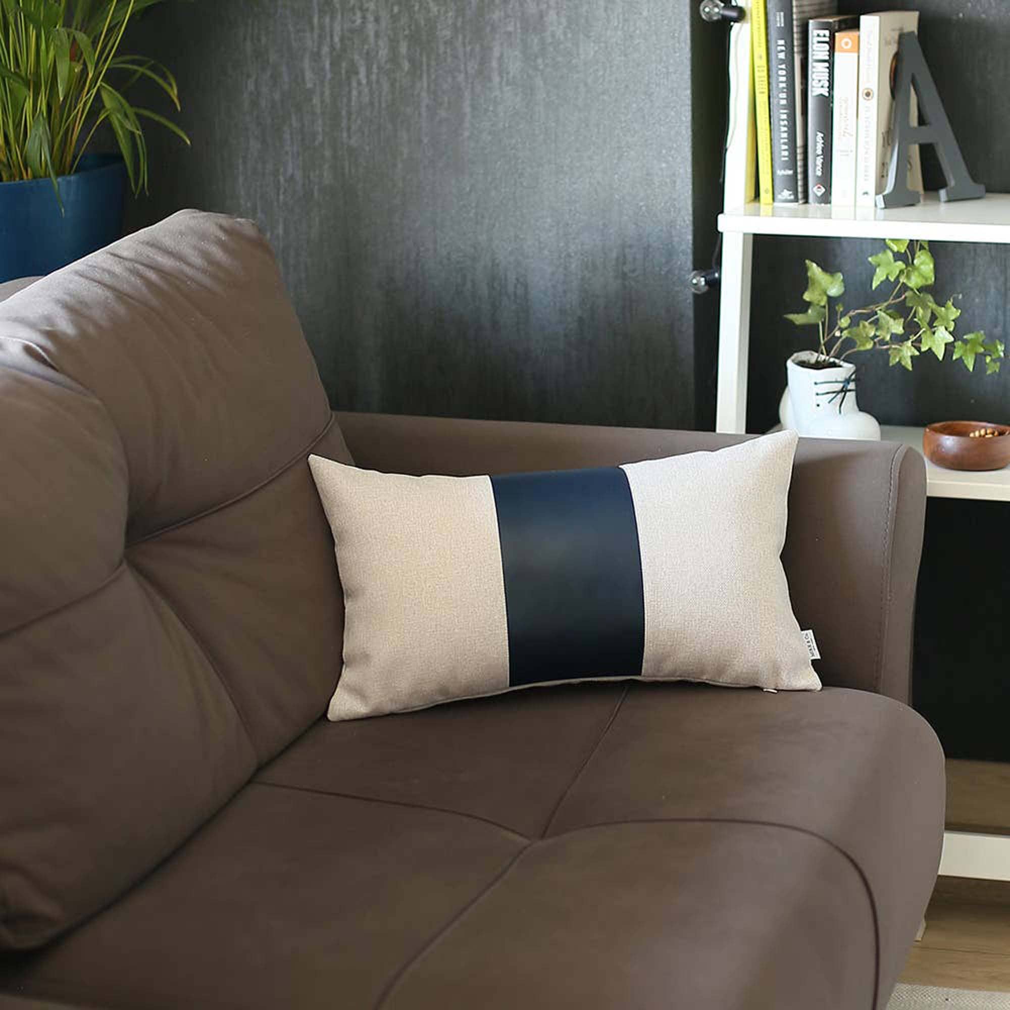 MIKE & Co.   NEW YORK - Vente Coussin décoratif - Coussin décoratif fait à la main en similicuir végétalien15