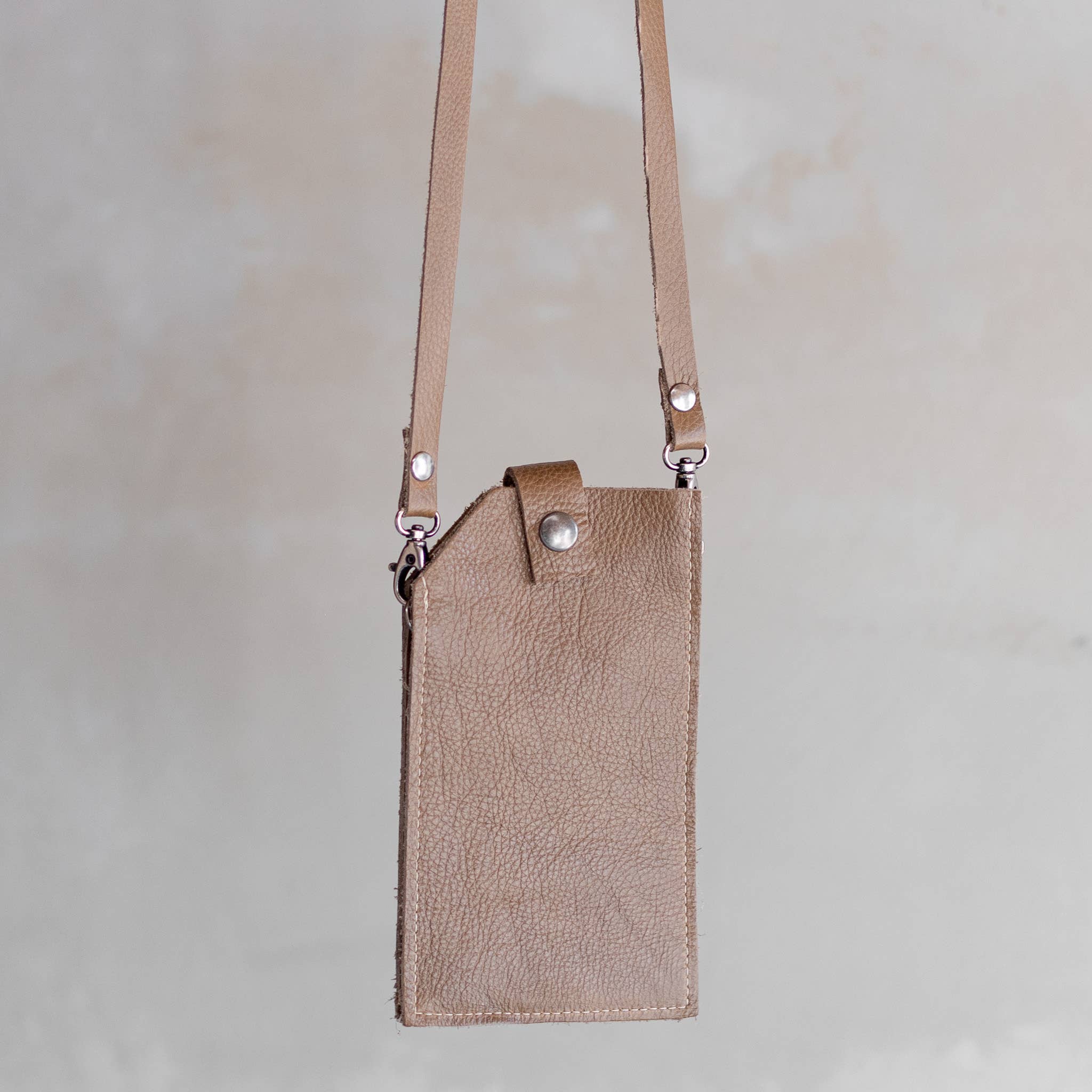 Van Buren – wholesale Phone wallet – women's – Phone pouch | 11 variants7