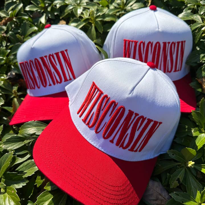 Recess Apparel - Wholesale Trucker Hat - Women's - Wisconsin Stretch Contrast Cap1