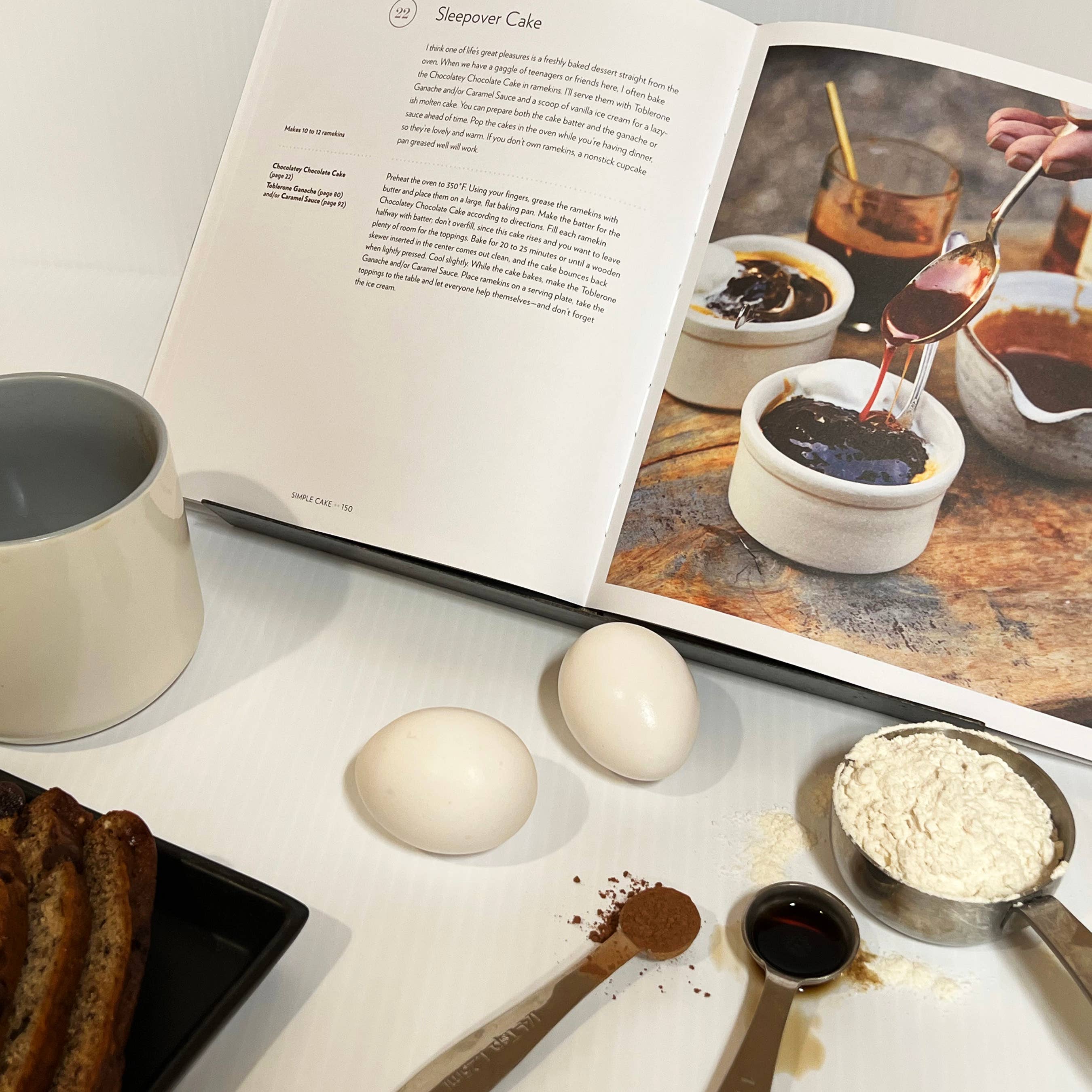 Free House - Wholesale Book Stand - cookbook stand6