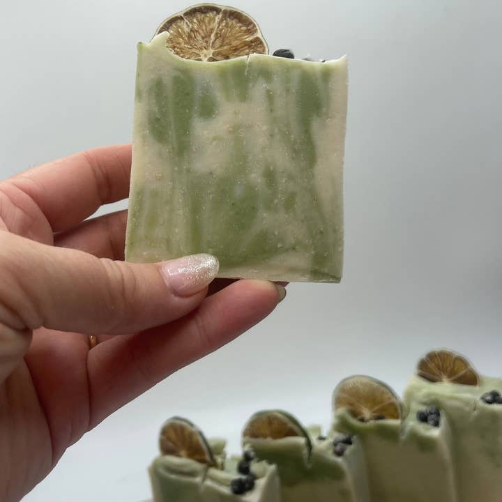 Petals and Patch - Wholesale Bar Soap - Artisan Natural Handmade Soap: GIN & TONIC Luxury Soap2