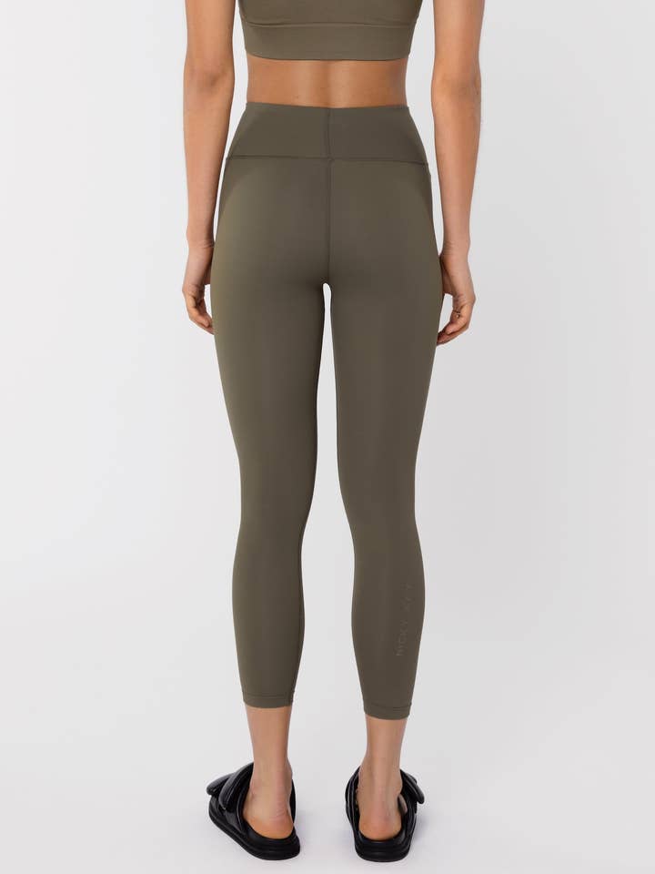 Nicky Kay - Wholesale Athletic/lounge leggings – Women's - Performance Leggings - Olive Green2