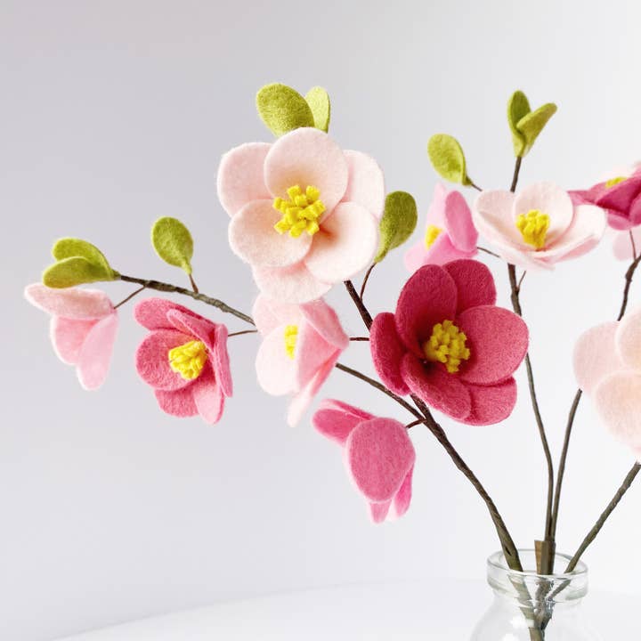 The Handmade Florist – wholesale DIY craft kit – Cherry Blossom Posy felt flower craft kit5